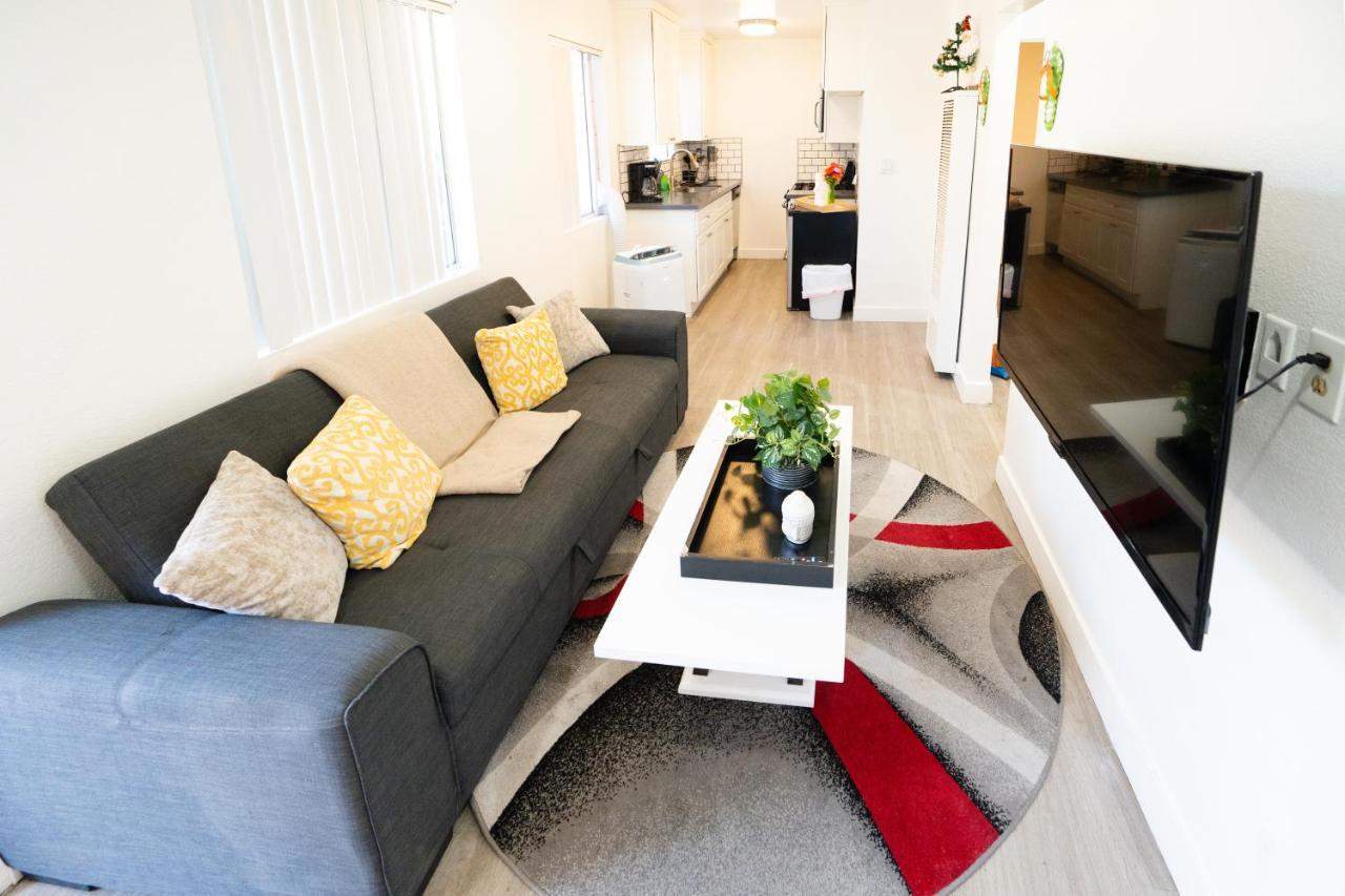 Cozy Small 2 Bedroom In Koreatown/Hollywood Los Angeles Exterior photo